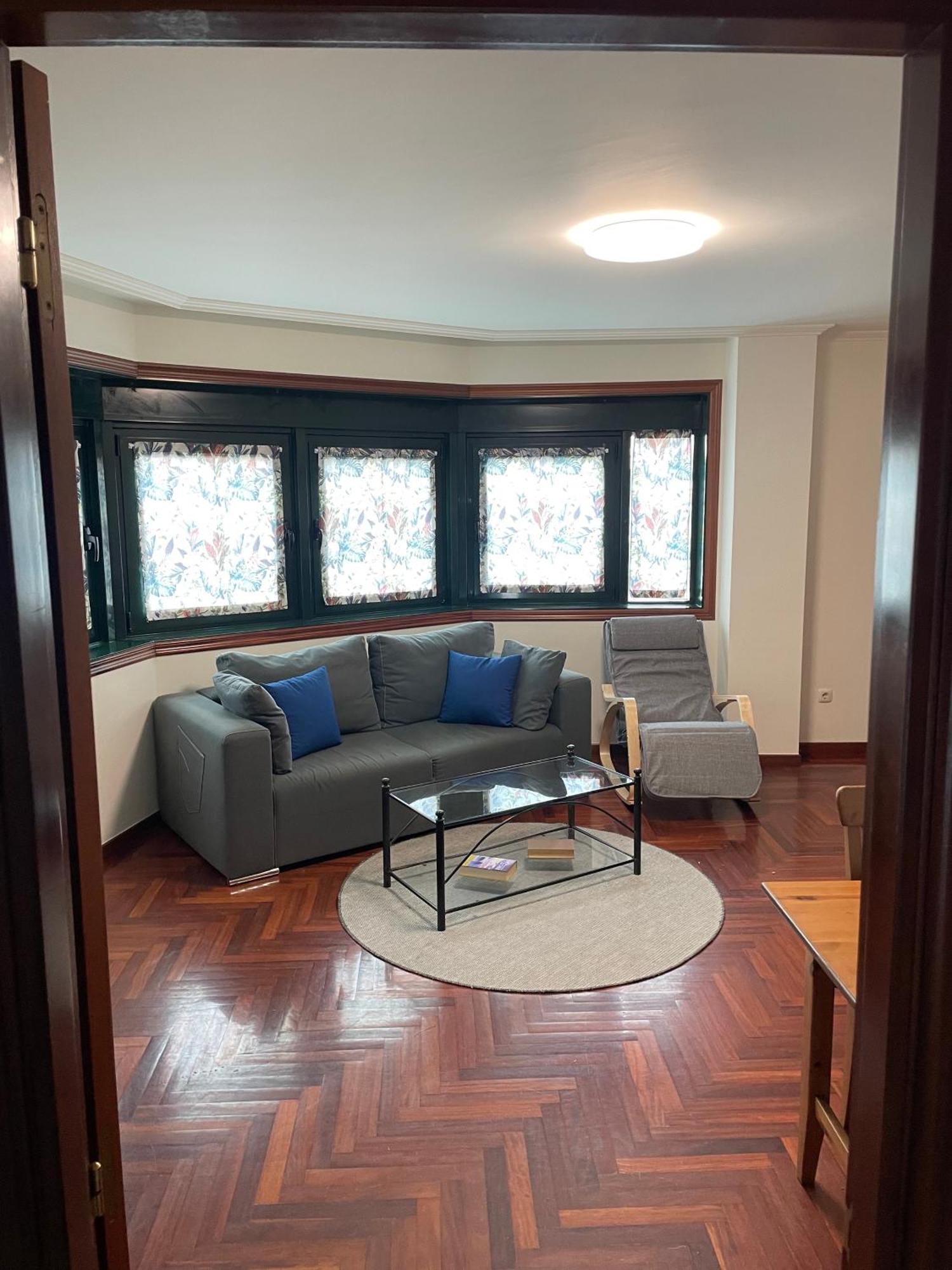 Cangas Piso Completo المظهر الخارجي الصورة