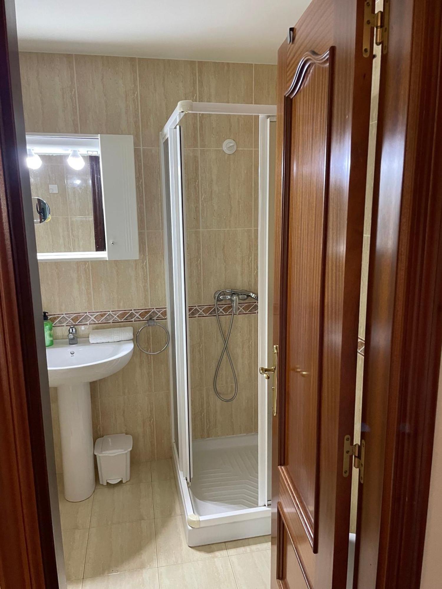 Cangas Piso Completo المظهر الخارجي الصورة